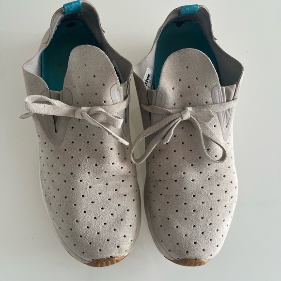 Native Shoes Women’s Apollo Moc | Size: W8 - Picture 3 of 6